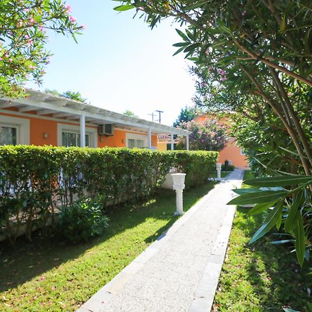 Mandraki Village Boutique Hotel Koukounaries Luaran gambar